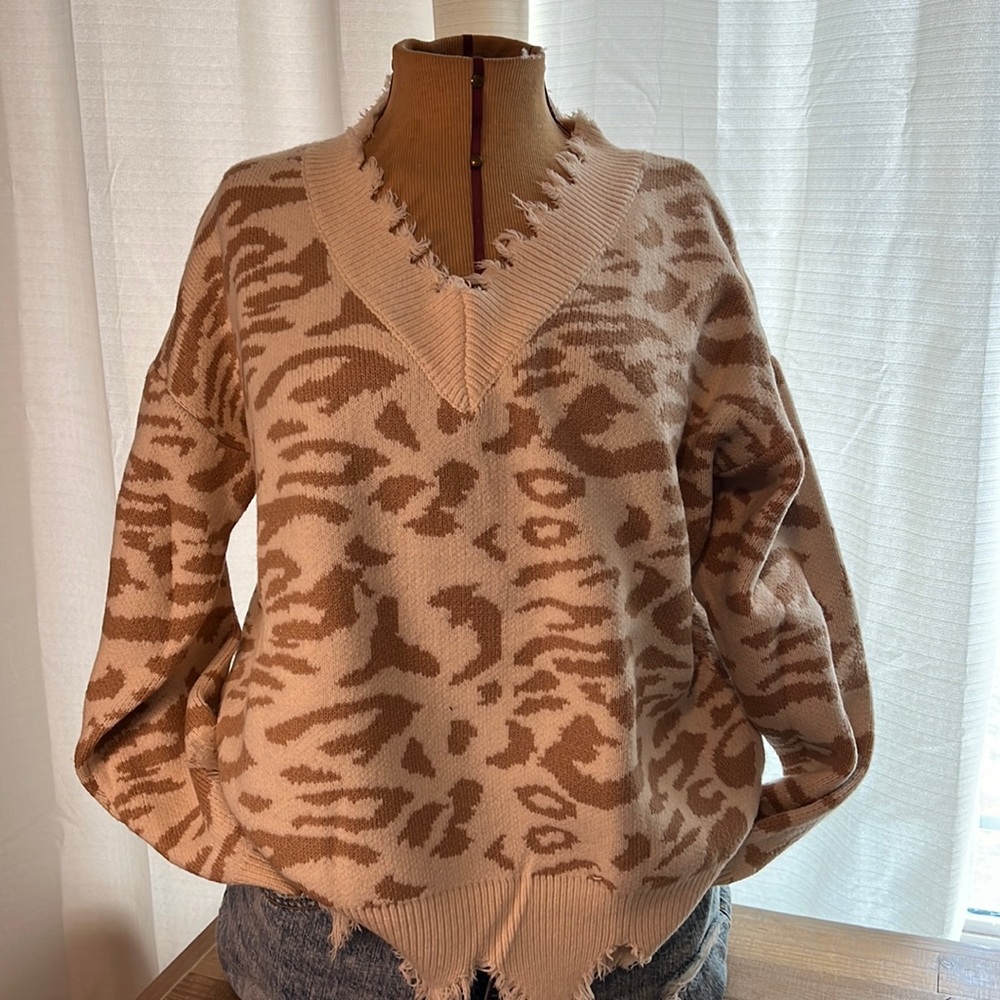Women's sweater